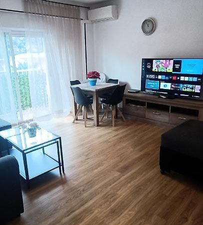 Gran Apartamento Cerca Del Mar Y Castillo Дения Екстериор снимка